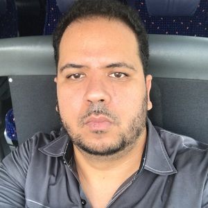 Meet your Posher, Tarik